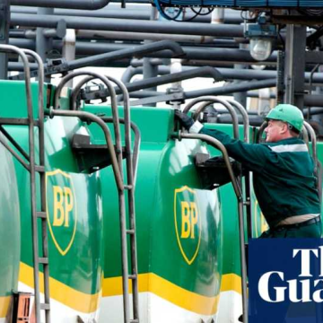 BP appoints new chair to oversee shift back to fossil fuels