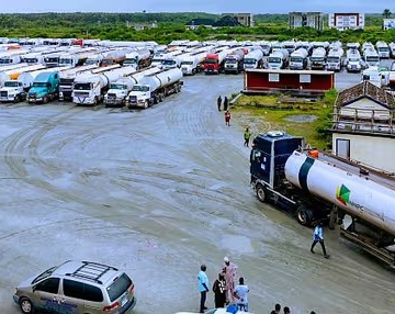 Logistics Delays in China Shrink Dangote’s 4,000-Truck Rollout to Just 450