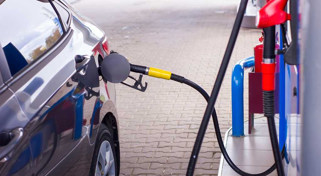 Crude Oil and Refined Products Market Review and Outlook 