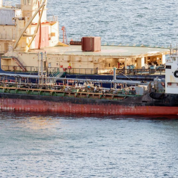 US sanctions force vessels with Russian oil to divert from India, sources say