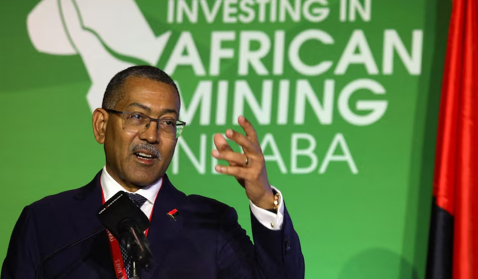 Angola plans first output at Cabinda oil refinery by year-end