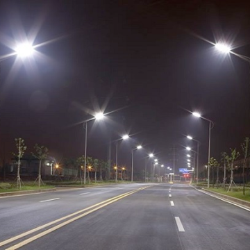 Government rolls out nationwide street lighting project to power 24-hour economySource: GNA