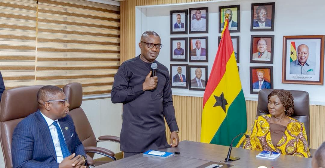 Government Pushes Cleaner Energy with TOR Revival, LPG Expansion and Solar Projects