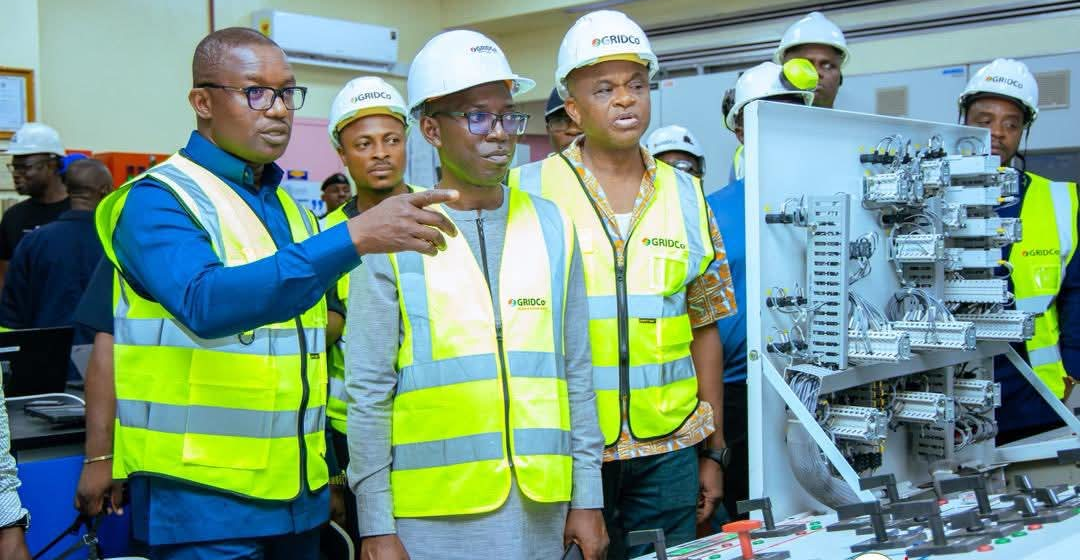 Energy Minister Visits Akosombo Substation, Commends Engineers for Restoration Efforts