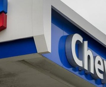 Chevron Gives Employees Half-Month Pay Bonus as Oil Price Surge Lifts Earnings